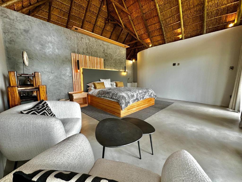 La Joya Lodge Conference Centre And Spa Pelindaba Εξωτερικό φωτογραφία